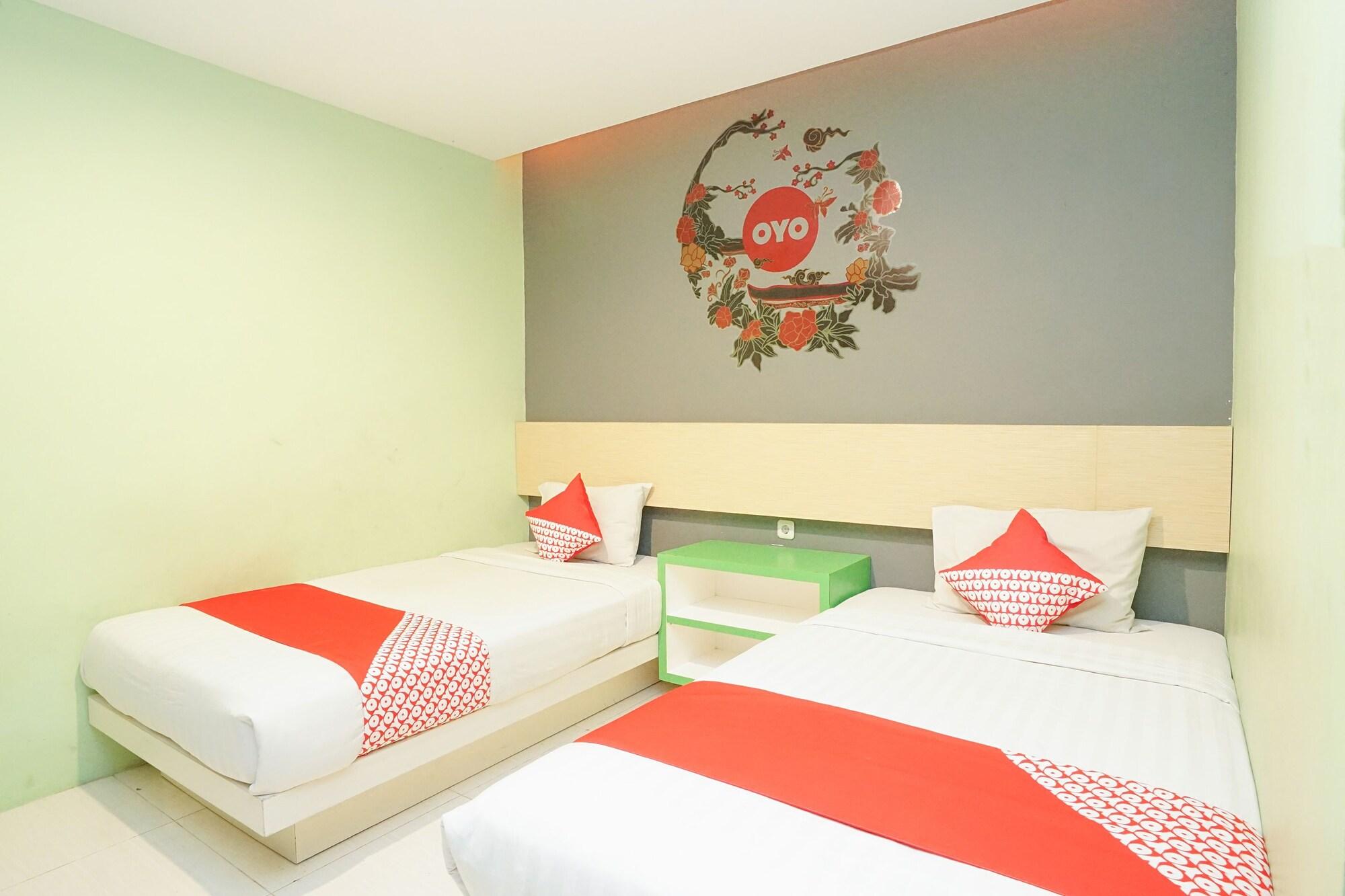 Oyo 277 Rukotel Near Rsu Adi Husada Undaan Kota Surabaya Ngoại thất bức ảnh