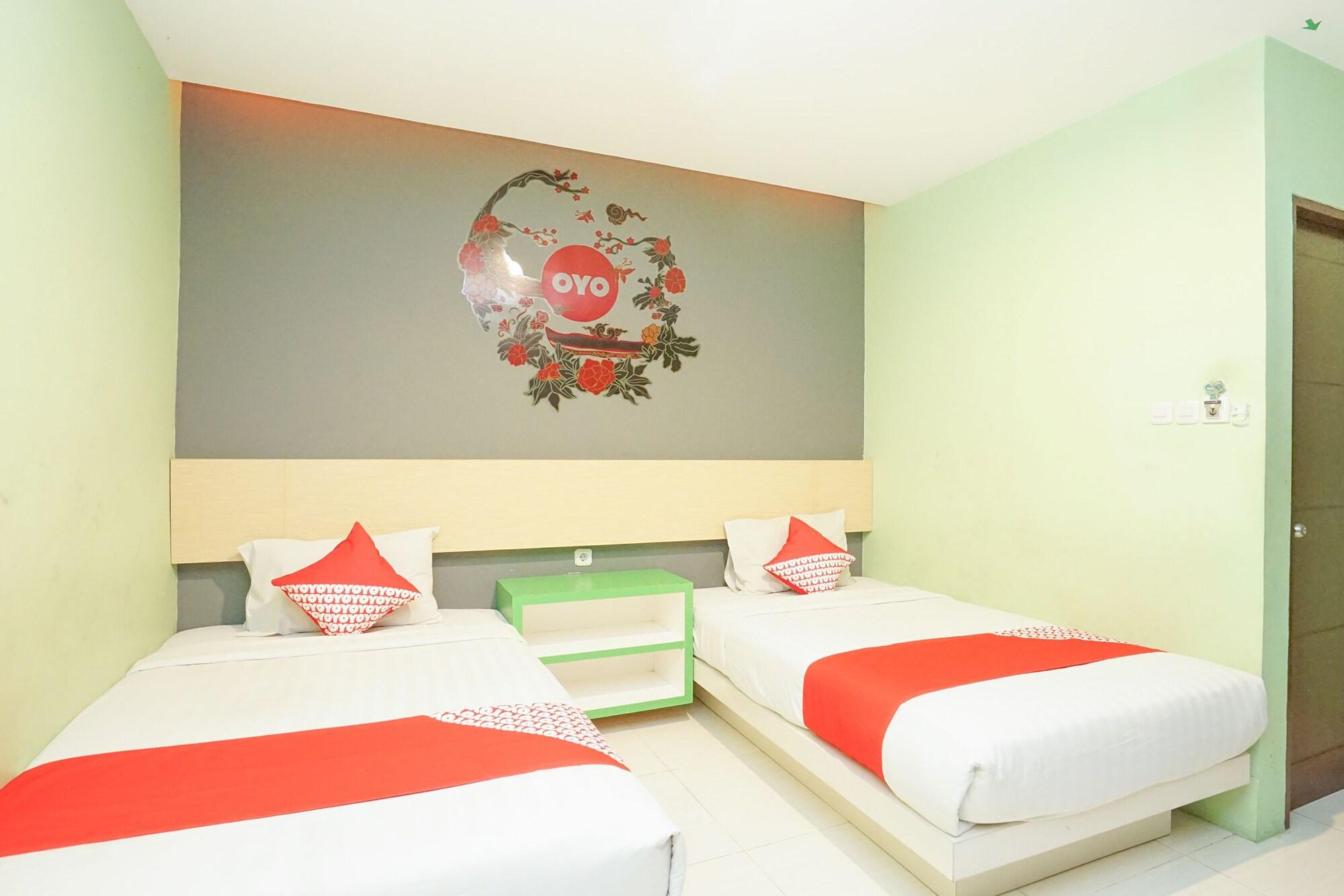 Oyo 277 Rukotel Near Rsu Adi Husada Undaan Kota Surabaya Ngoại thất bức ảnh