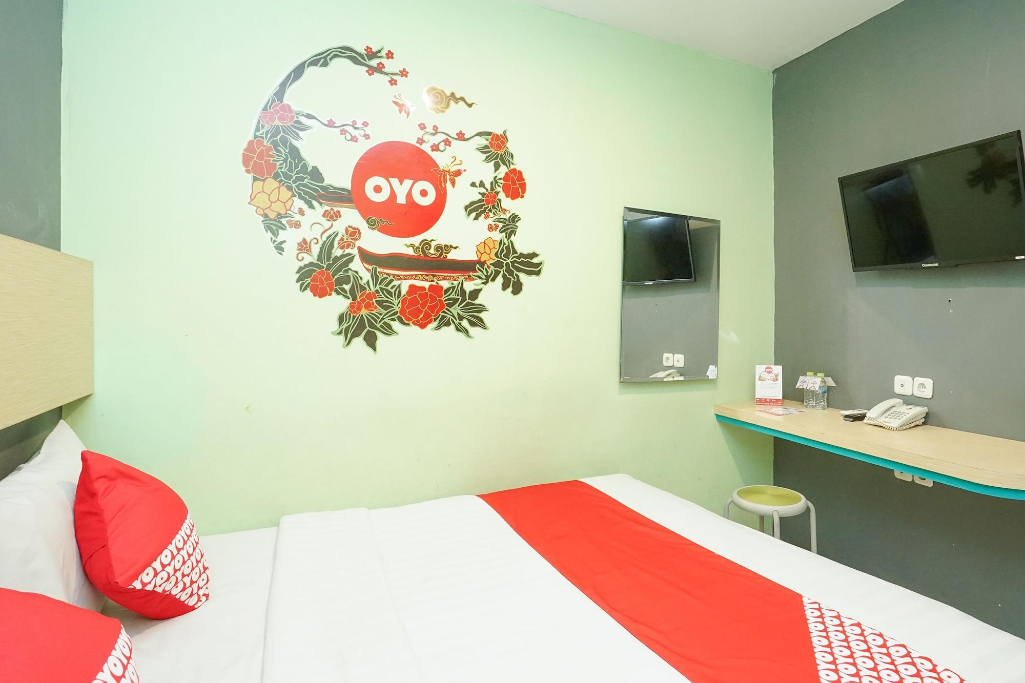 Oyo 277 Rukotel Near Rsu Adi Husada Undaan Kota Surabaya Ngoại thất bức ảnh