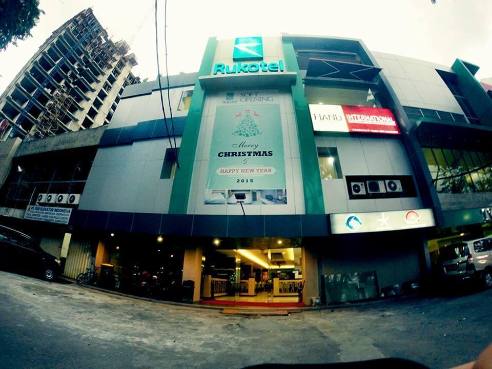 Oyo 277 Rukotel Near Rsu Adi Husada Undaan Kota Surabaya Ngoại thất bức ảnh