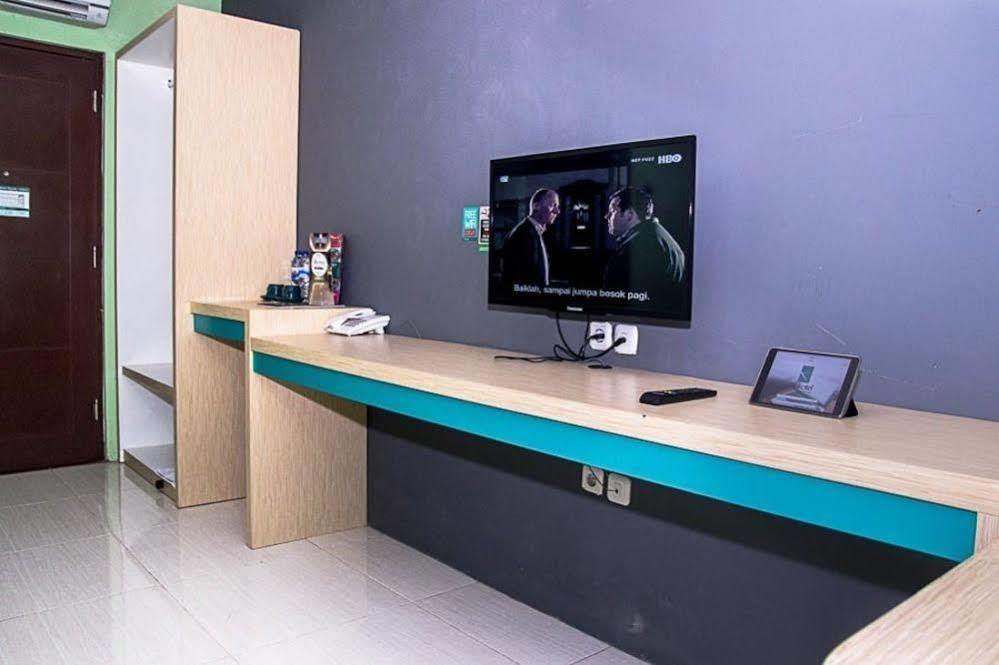 Oyo 277 Rukotel Near Rsu Adi Husada Undaan Kota Surabaya Ngoại thất bức ảnh