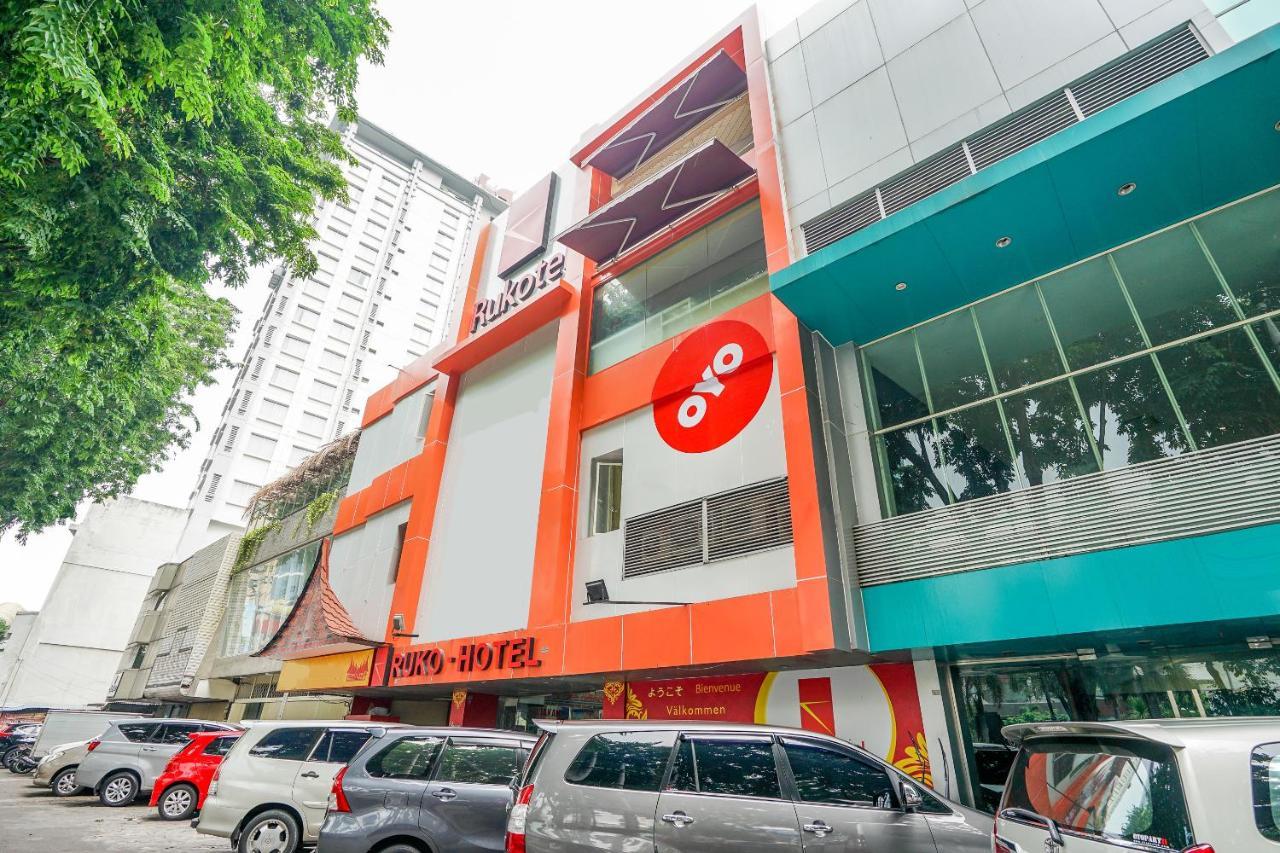 Oyo 277 Rukotel Near Rsu Adi Husada Undaan Kota Surabaya Ngoại thất bức ảnh