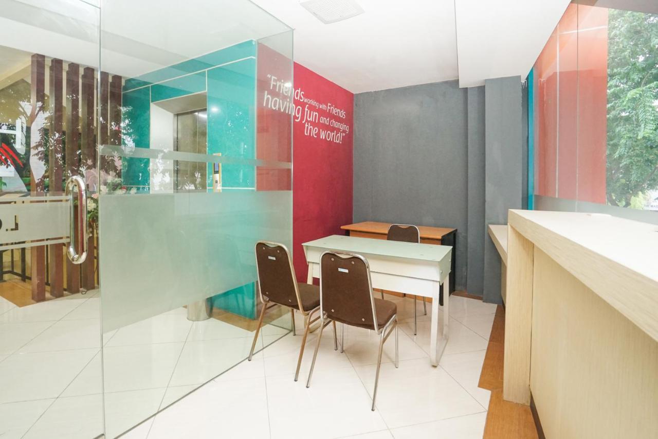 Oyo 277 Rukotel Near Rsu Adi Husada Undaan Kota Surabaya Ngoại thất bức ảnh