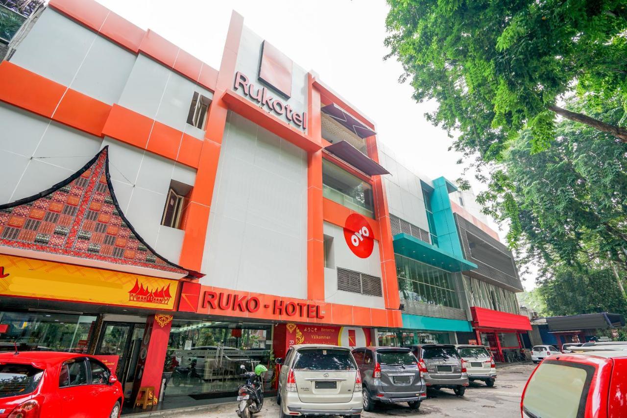 Oyo 277 Rukotel Near Rsu Adi Husada Undaan Kota Surabaya Ngoại thất bức ảnh